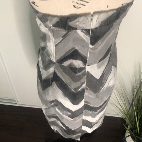 Banana Republic Linen Strapless Chevron dress Size 10 - Picture 7 of 9